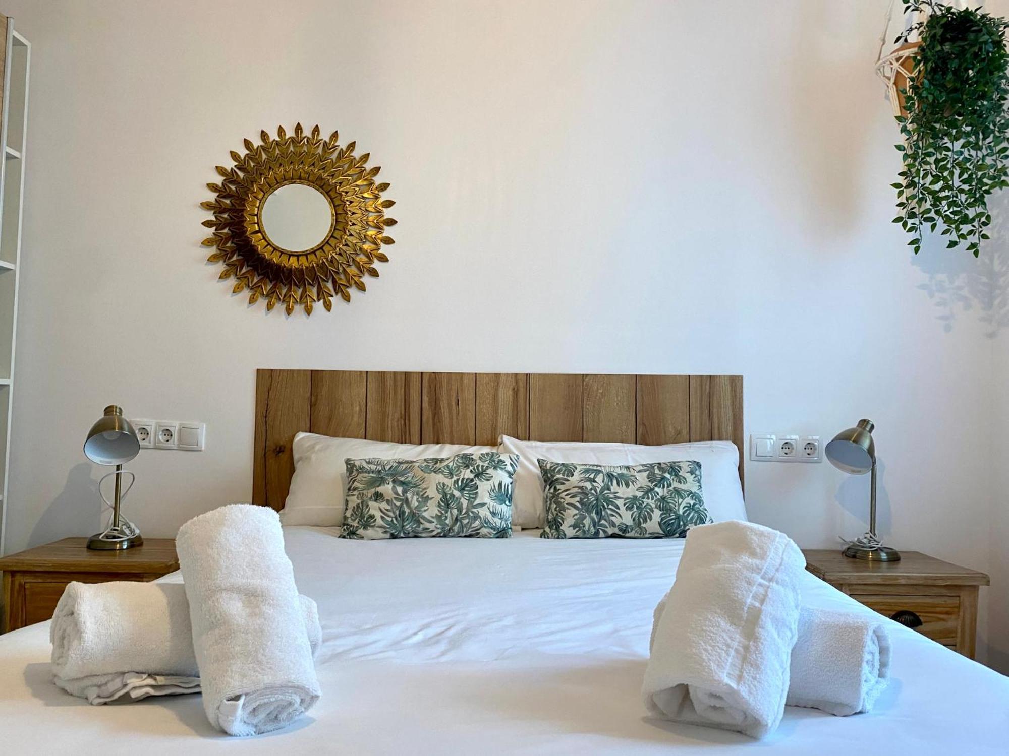 AZ El Balcón de Rey Alfonso I Apartman Zaragoza Kültér fotó